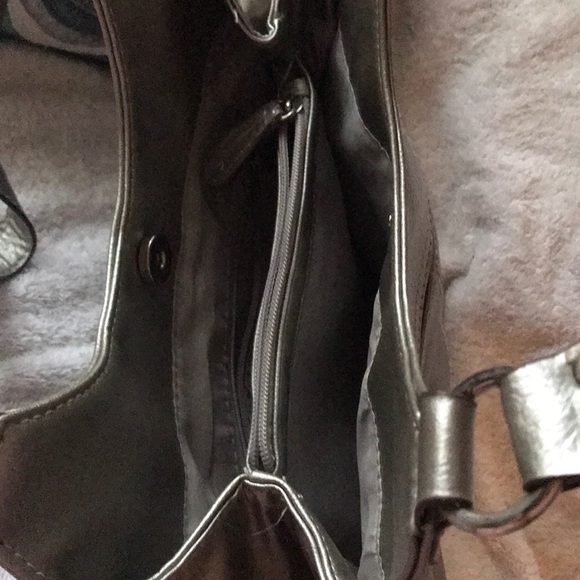 Silver Purse - Picture 2 of 2